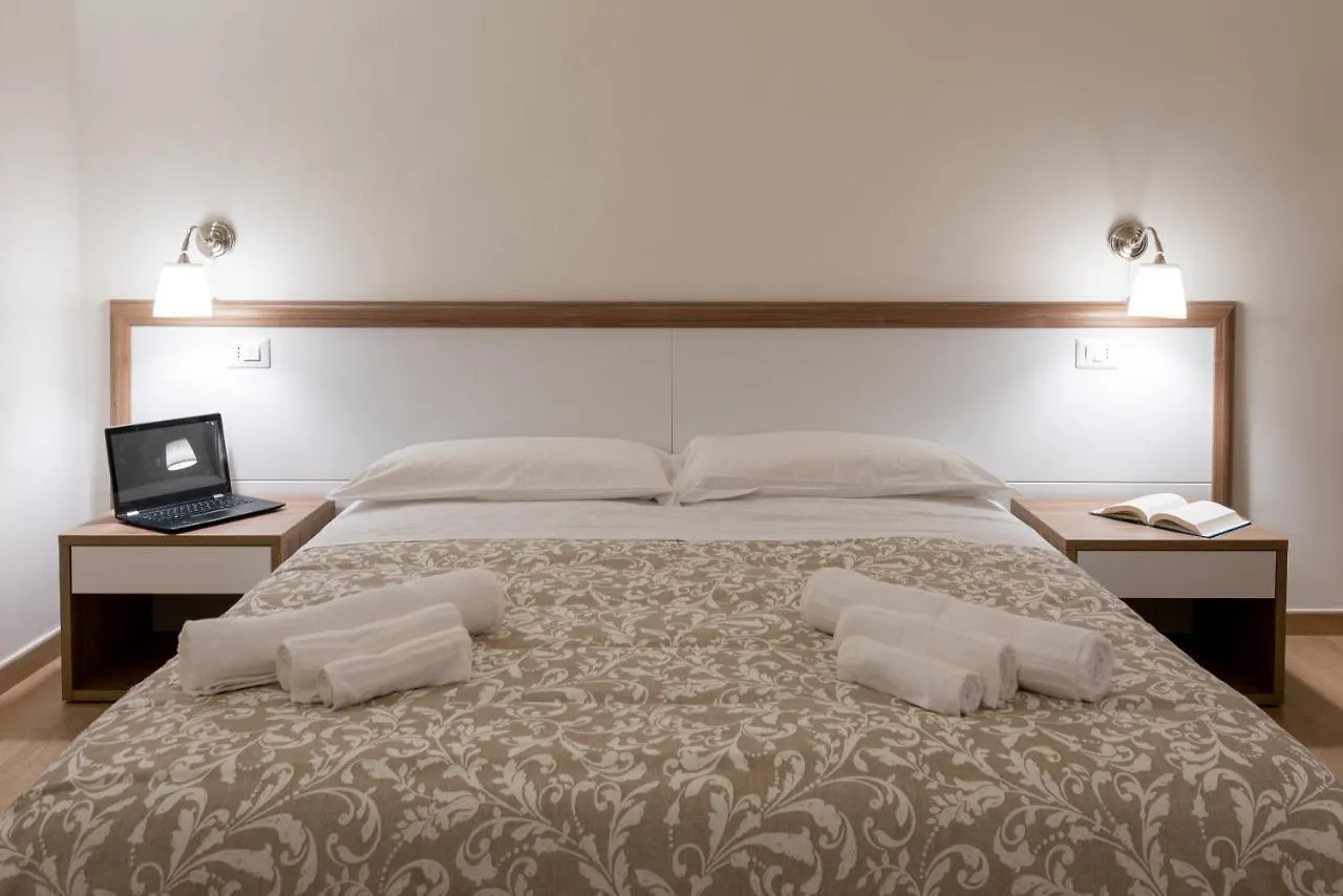 Dimora Le Volte Bed & Breakfast Lecce Italy