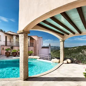 **** Hotel Arathena Italië